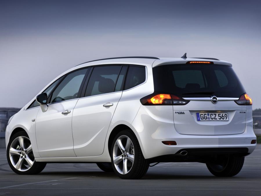  Opel Zafira Tourer ecoFLEX 2011 года  (фото 2 из 21)